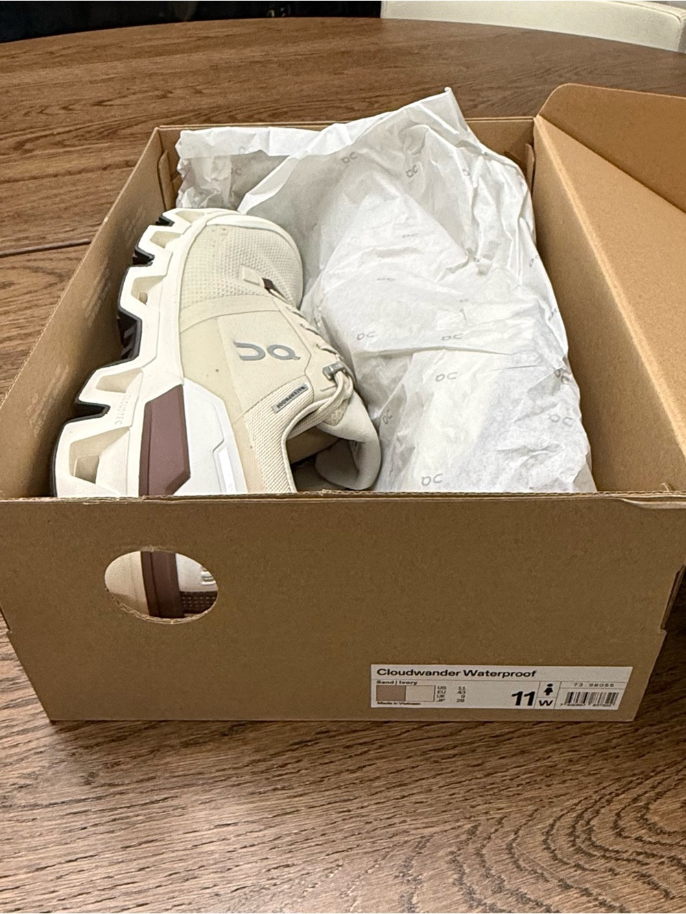 On Running Cloudwander Waterproof Sand / Ivory Running Shoes Beige Size 11W - Picture 3 of 8